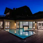 Lejlighedshotel Alpine 4*