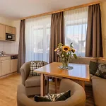 Alpine Lejlighedshotel