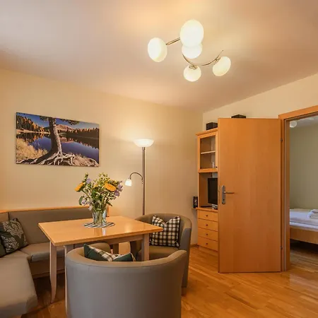 Lägenhetshotell Alpine 4*