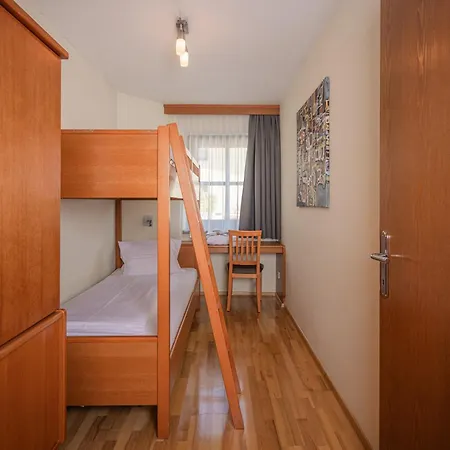 Alpine 4*