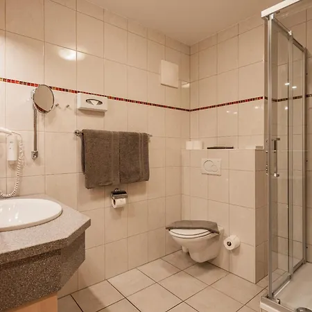 Alpine Aparthotel 4*