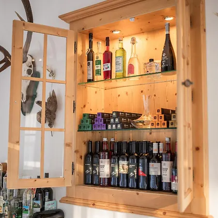 Alpine Lägenhetshotell Bad Kleinkirchheim