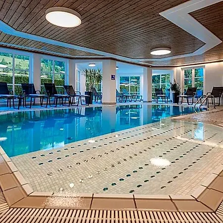 Alpine Aparthotel 4*