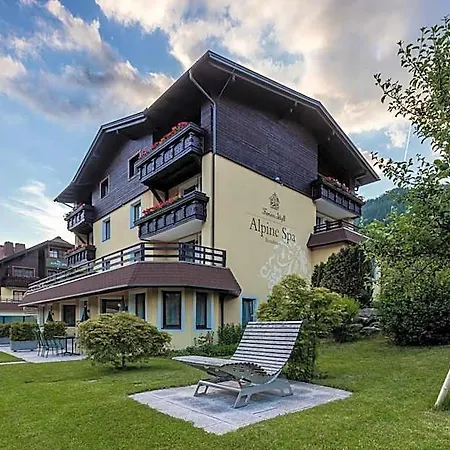 Alpine Aparthotel 4*