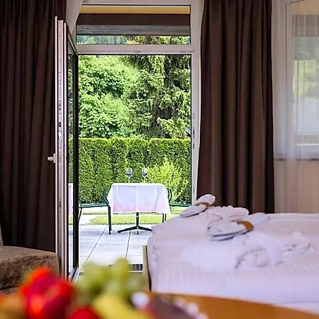 Aparthotel Alpine Bad Kleinkirchheim