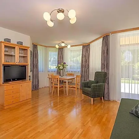 Alpine Aparthotel 4*