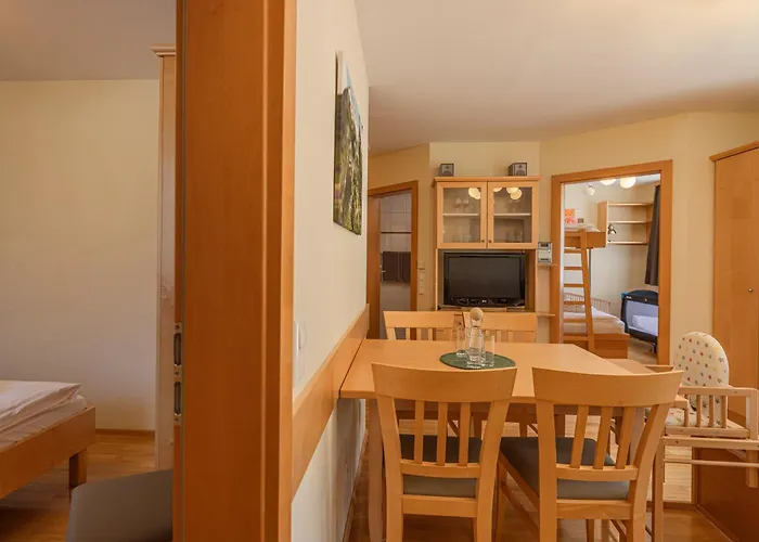 Aparthotel Alpine 4*